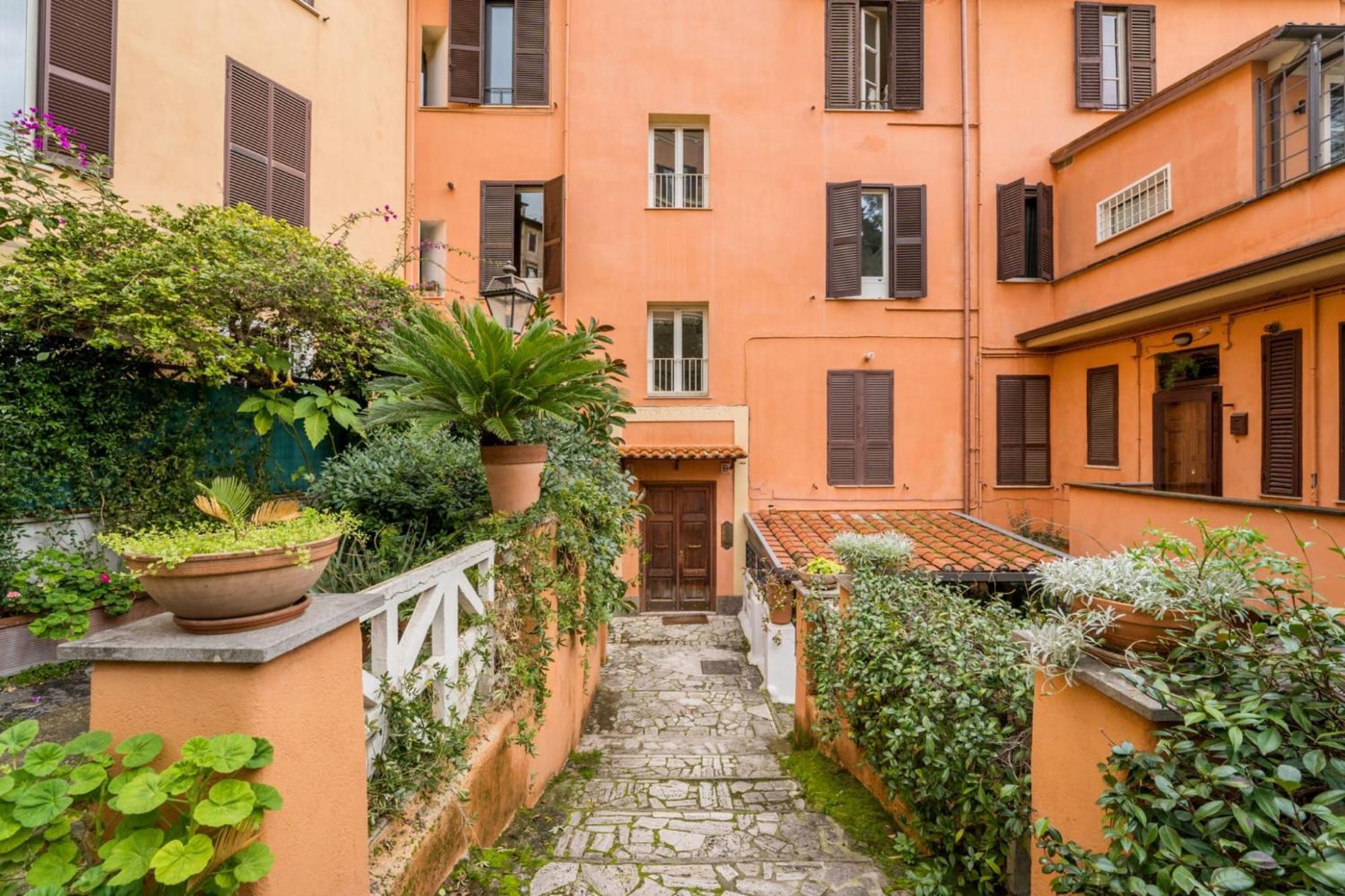 Fl Apartments Il Piccolo Borgo Di Trastevere Rzym Zewnętrze zdjęcie